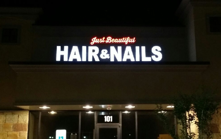 Nails & Spa Austin Illuminated Signs