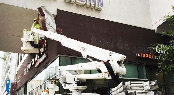 Austin Neon Signs Removal